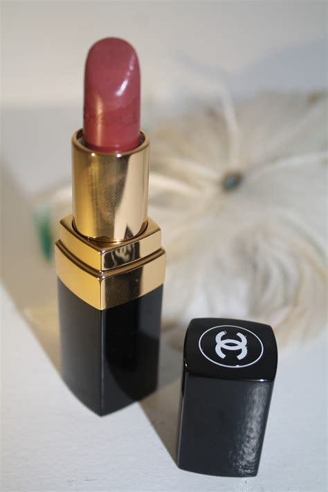 chanel rouge mademoiselle